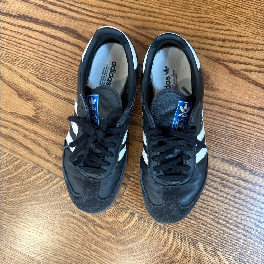 Adidas kids size 5
